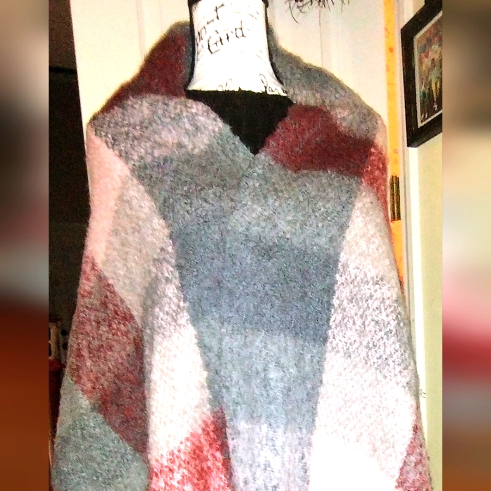 This and That brand multicolored scarf #101